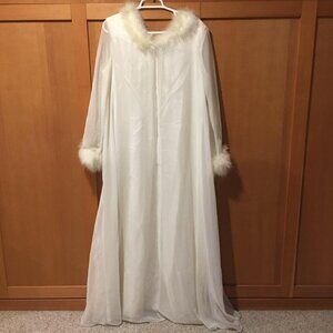 Georgie Keyloun Vintage (Size XLG) Loungewear/Maxi Dress